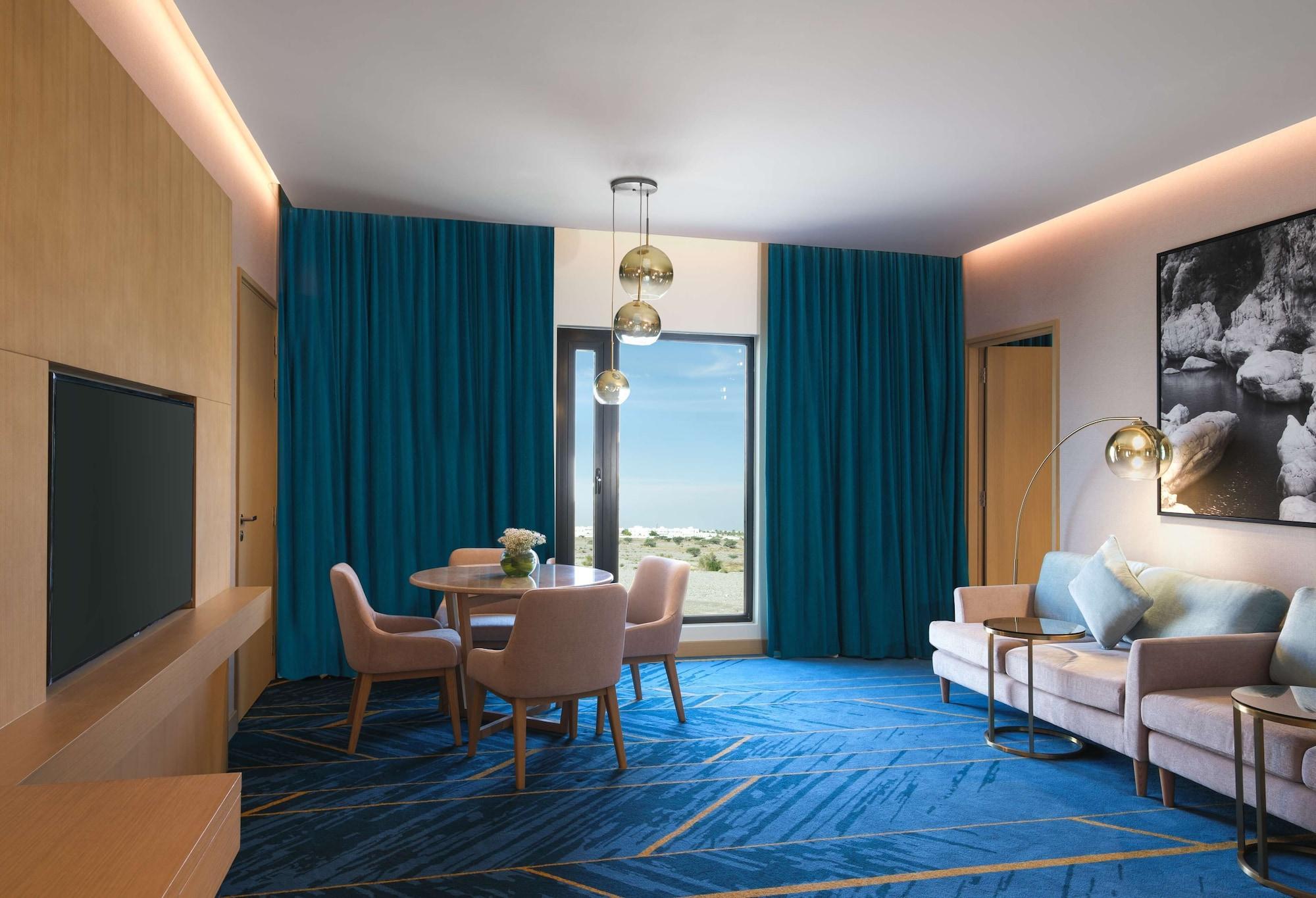 Maani Muscat Hotel & Suites 外观 照片