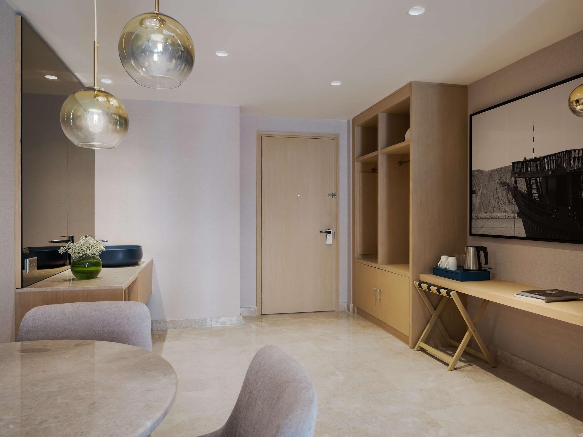 Maani Muscat Hotel & Suites 外观 照片