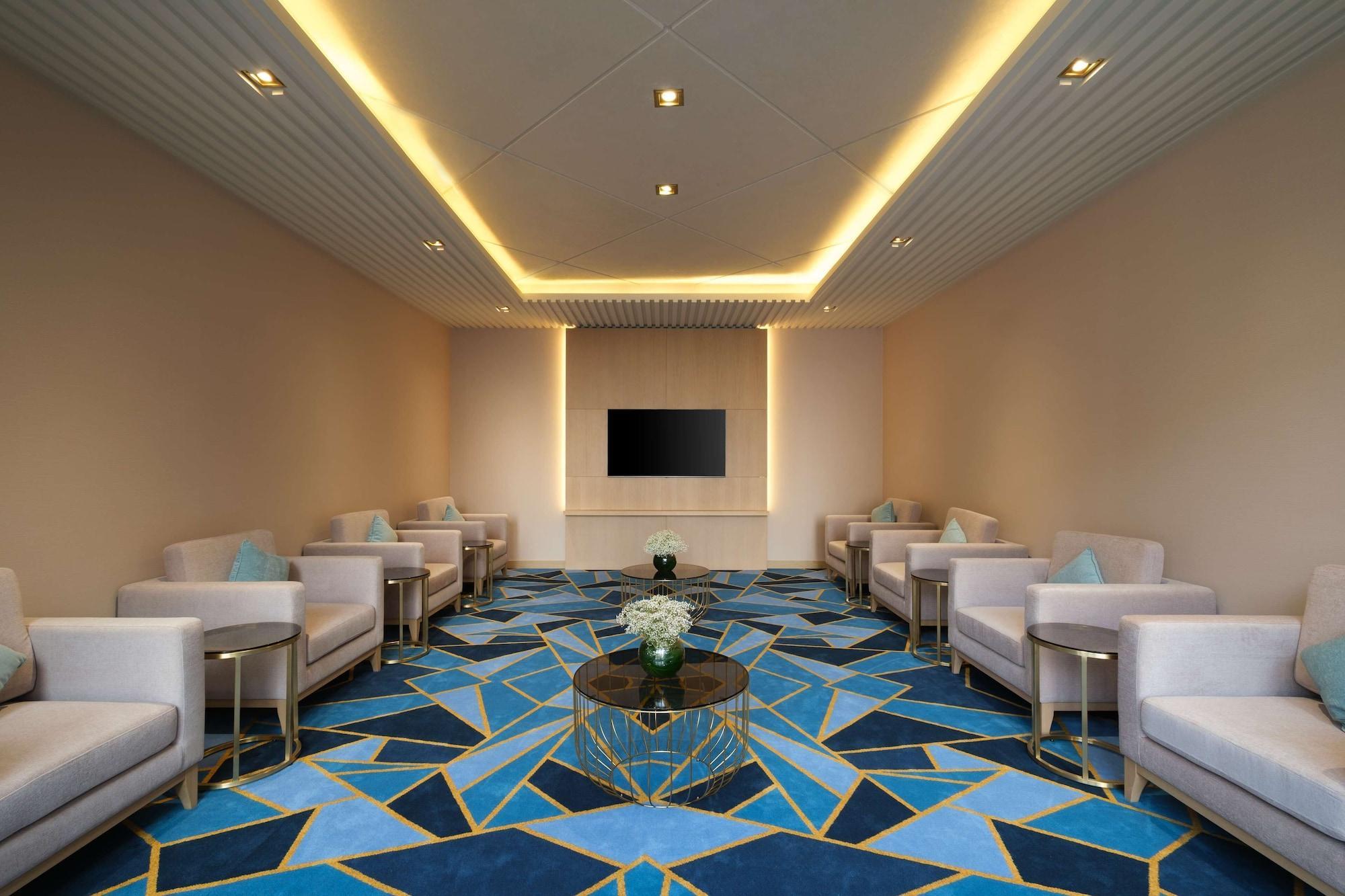 Maani Muscat Hotel & Suites 外观 照片
