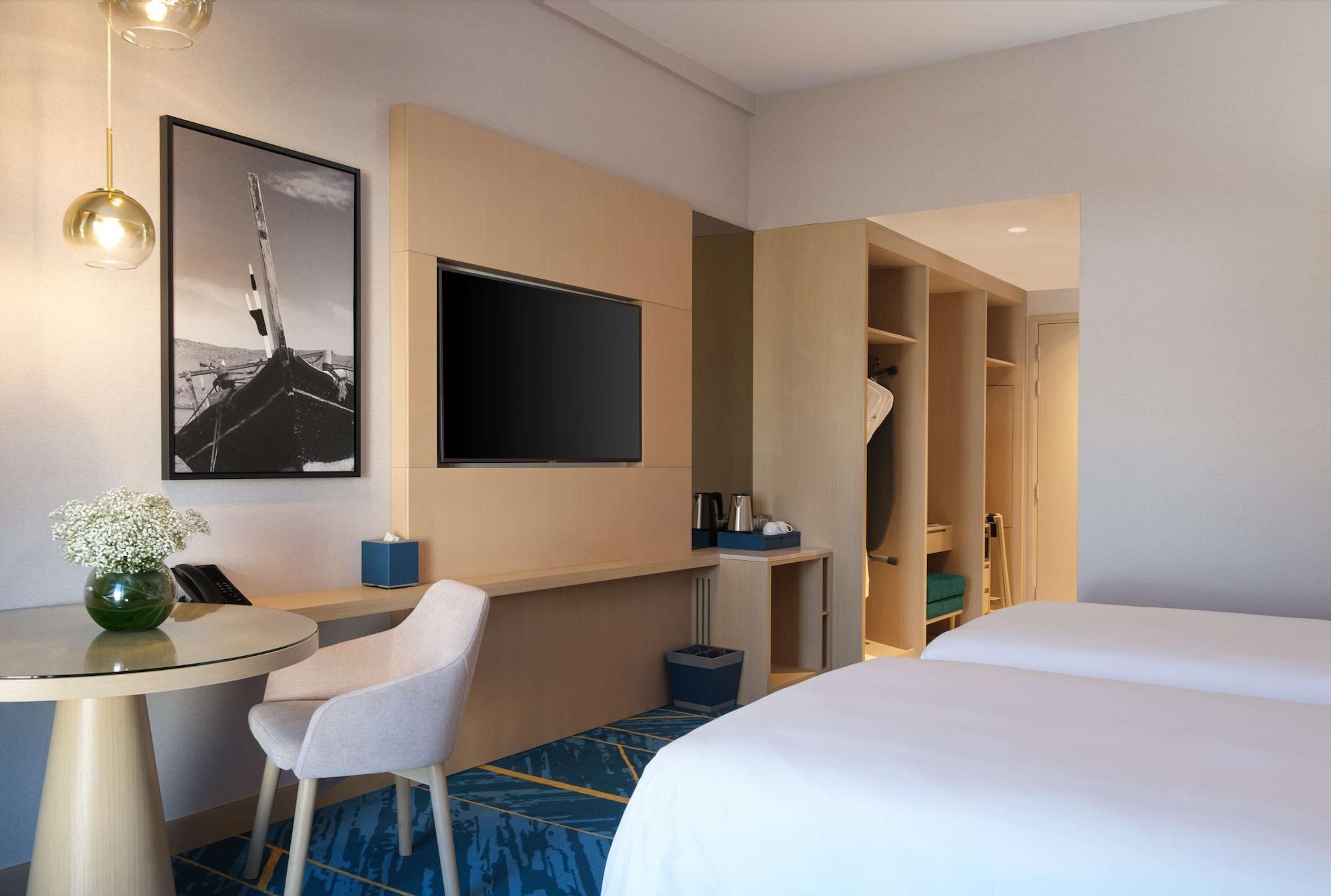 Maani Muscat Hotel & Suites 外观 照片