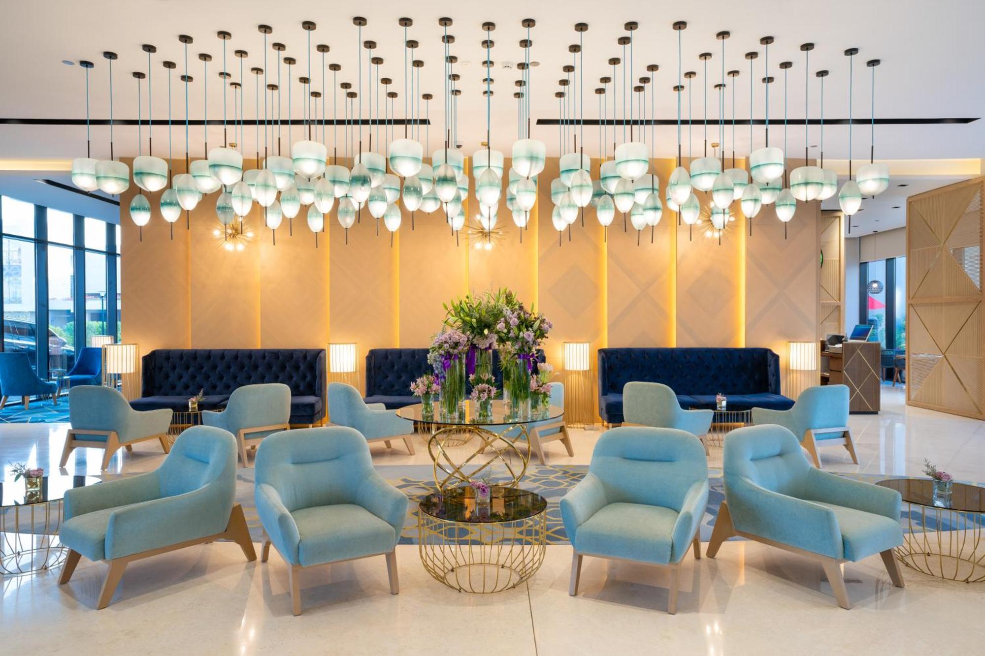 Maani Muscat Hotel & Suites 外观 照片